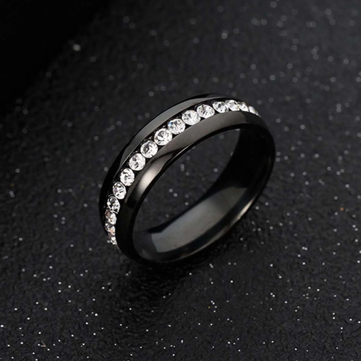 Unisex Stainless Steel Crystal Ring for Men and Women Fashion Couple Ring